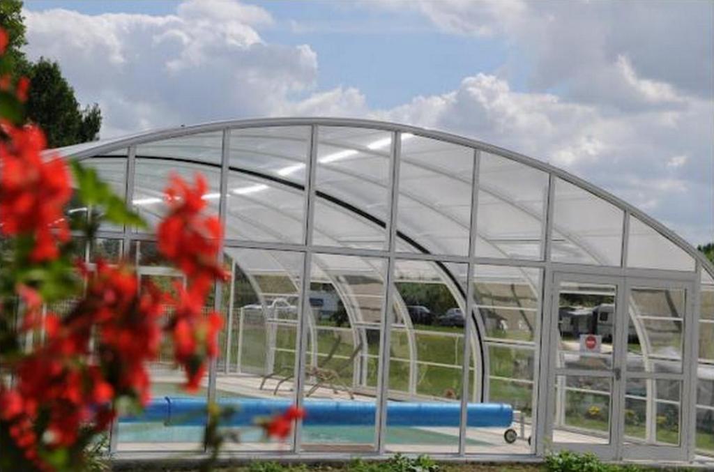 Camping Au Bord De L'Aisne Guignicourt Exteriör bild