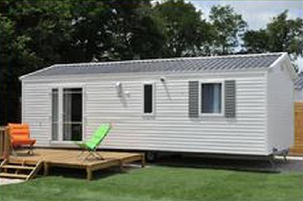 Camping Au Bord De L'Aisne Guignicourt Rum bild